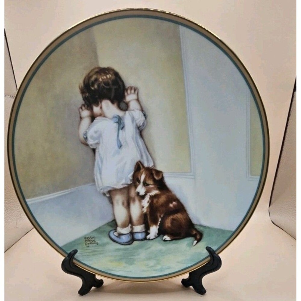 Vintage 1985, 8“; "In Disgrace” Collectors Plate by Bessie Pease Cutmann!!!!!